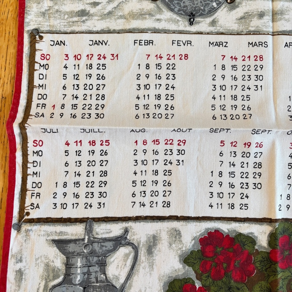 Pretty Linen Calendar, 1971. - Picture 5 of 5